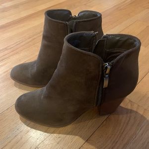 Style & co Booties